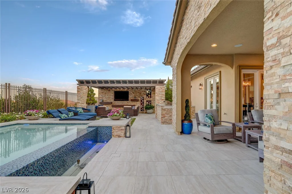 274 Evante, Las Vegas, NV 89138