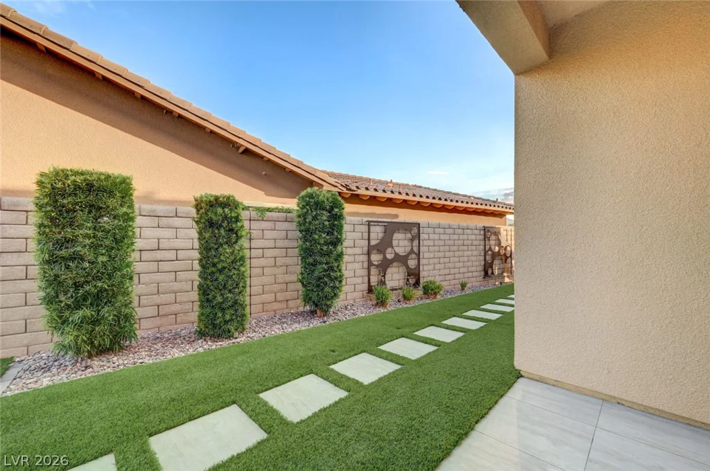 274 Evante, Las Vegas, NV 89138