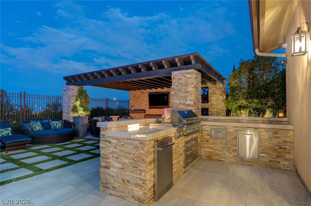 274 Evante, Las Vegas, NV 89138