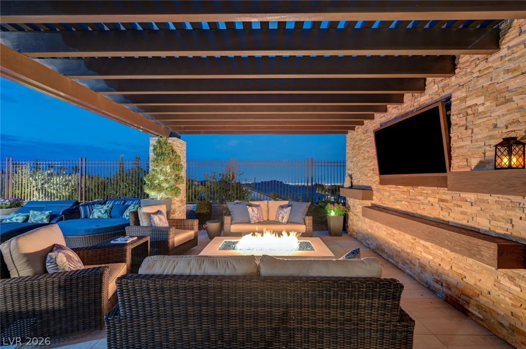 274 Evante, Las Vegas, NV 89138