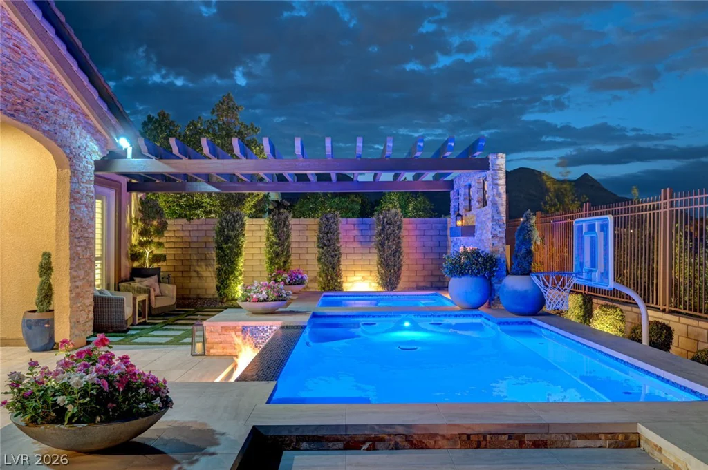 274 Evante, Las Vegas, NV 89138