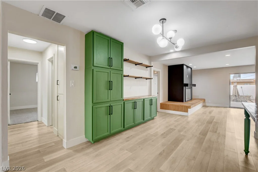 1032 Howard, Las Vegas, NV 89104
