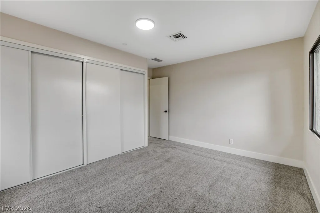 1032 Howard, Las Vegas, NV 89104