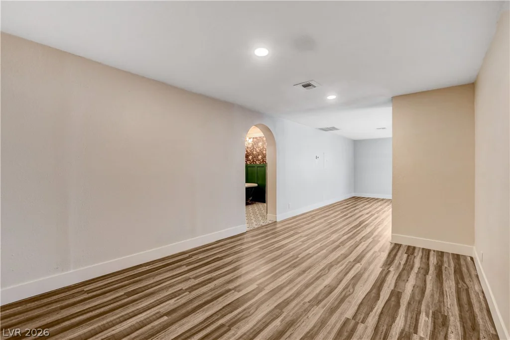 1032 Howard, Las Vegas, NV 89104