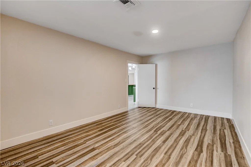 1032 Howard, Las Vegas, NV 89104