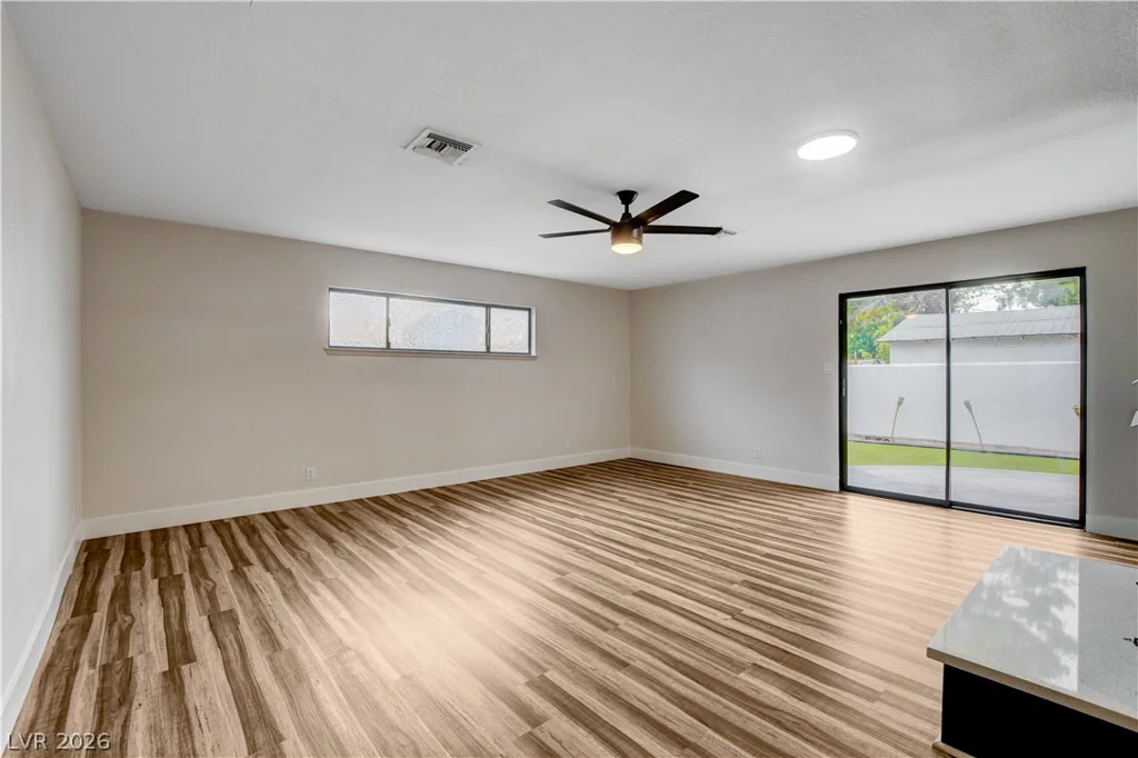 1032 Howard, Las Vegas, NV 89104
