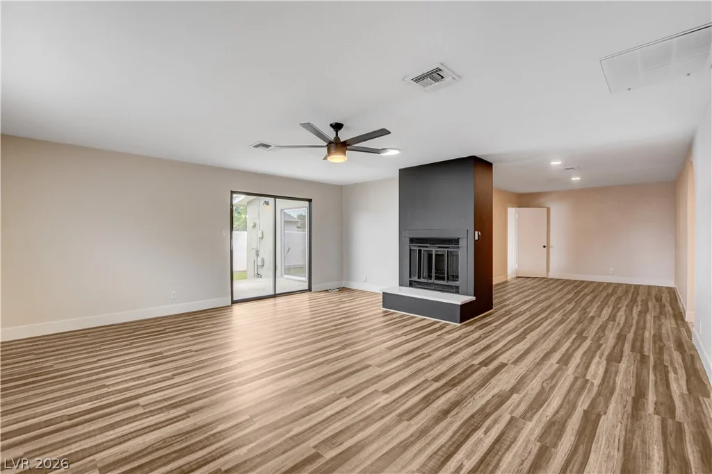 1032 Howard, Las Vegas, NV 89104