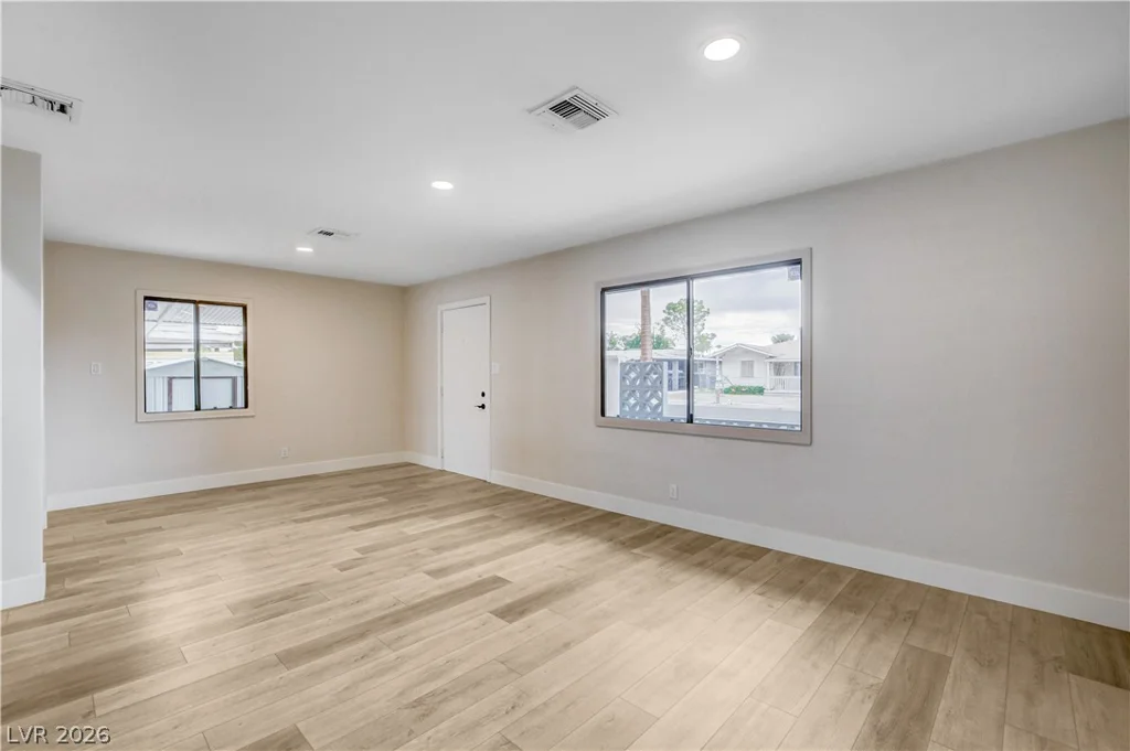 1032 Howard, Las Vegas, NV 89104