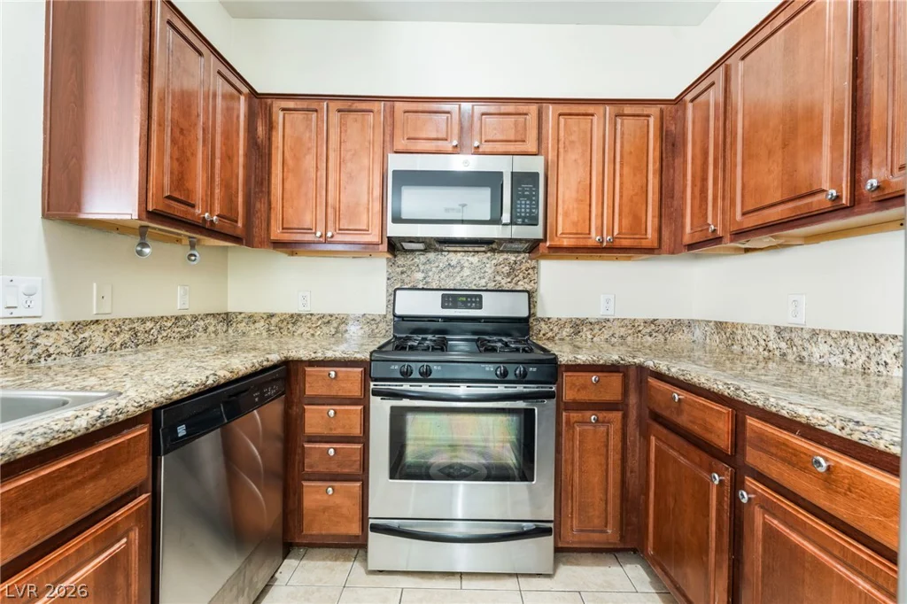 10563 GOLD SHADOW, Las Vegas, NV 89129