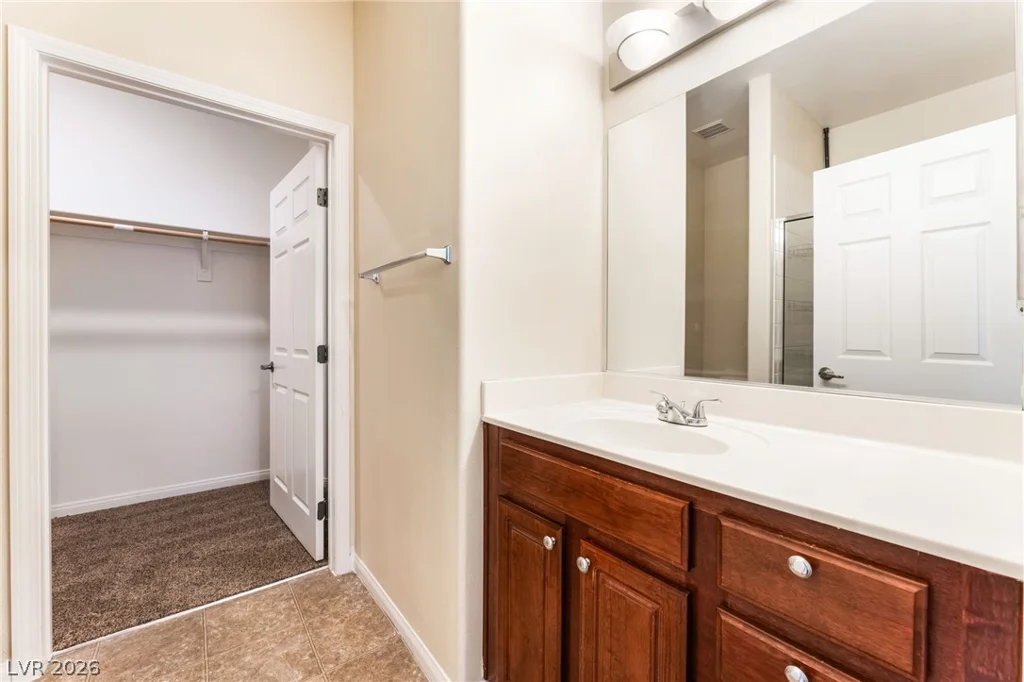 10563 GOLD SHADOW, Las Vegas, NV 89129