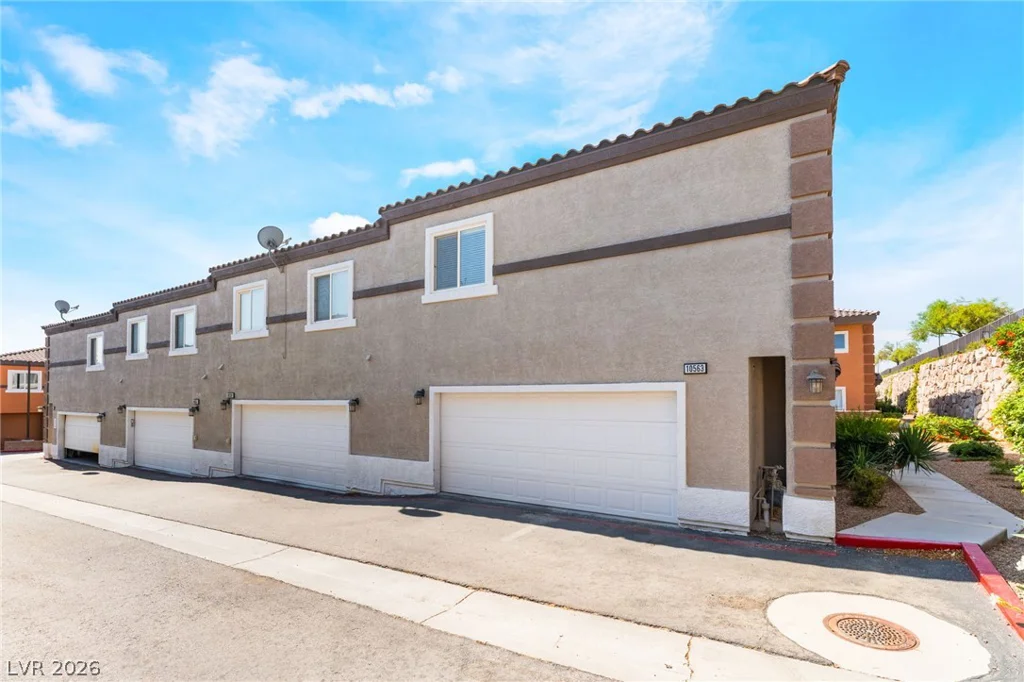 10563 GOLD SHADOW, Las Vegas, NV 89129