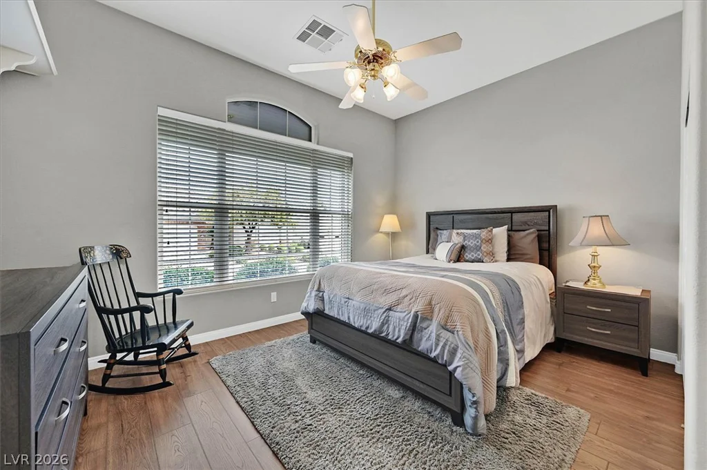 10813 Cedar Forest, Las Vegas, NV 89144