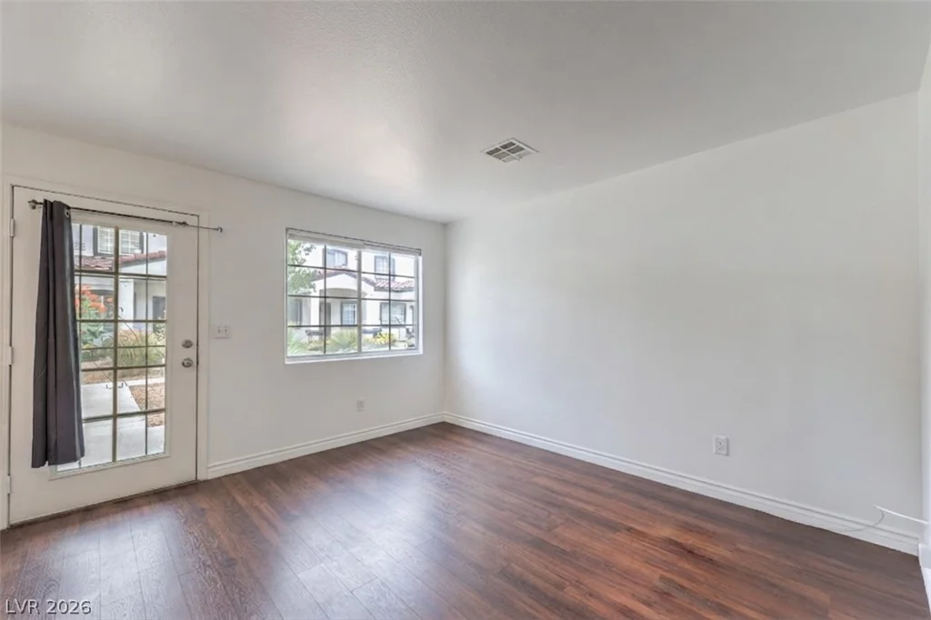 5330 Charleston, Las Vegas, NV 89142