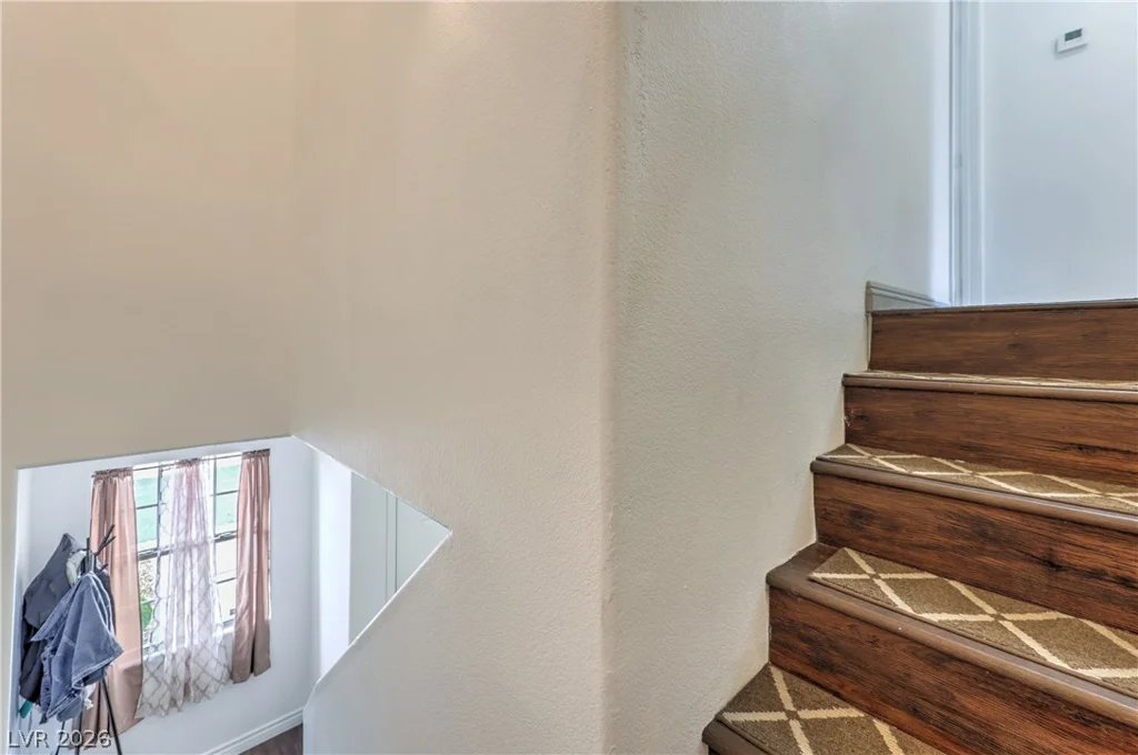 5330 Charleston, Las Vegas, NV 89142