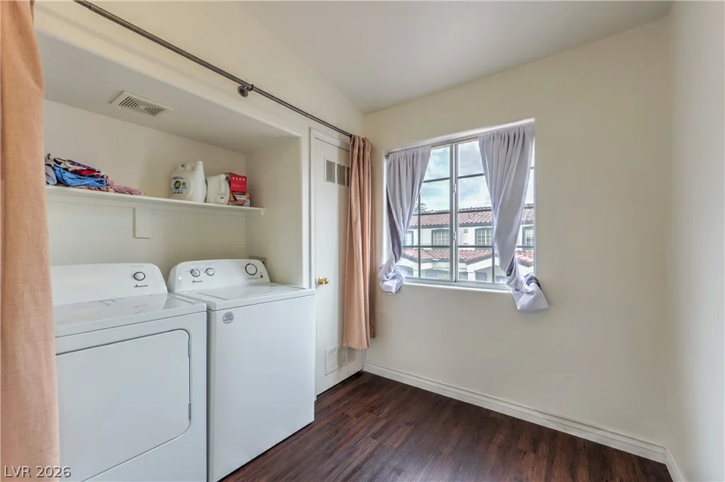 5330 Charleston, Las Vegas, NV 89142