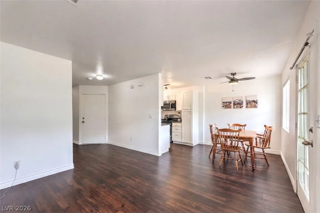 5330 Charleston, Las Vegas, NV 89142