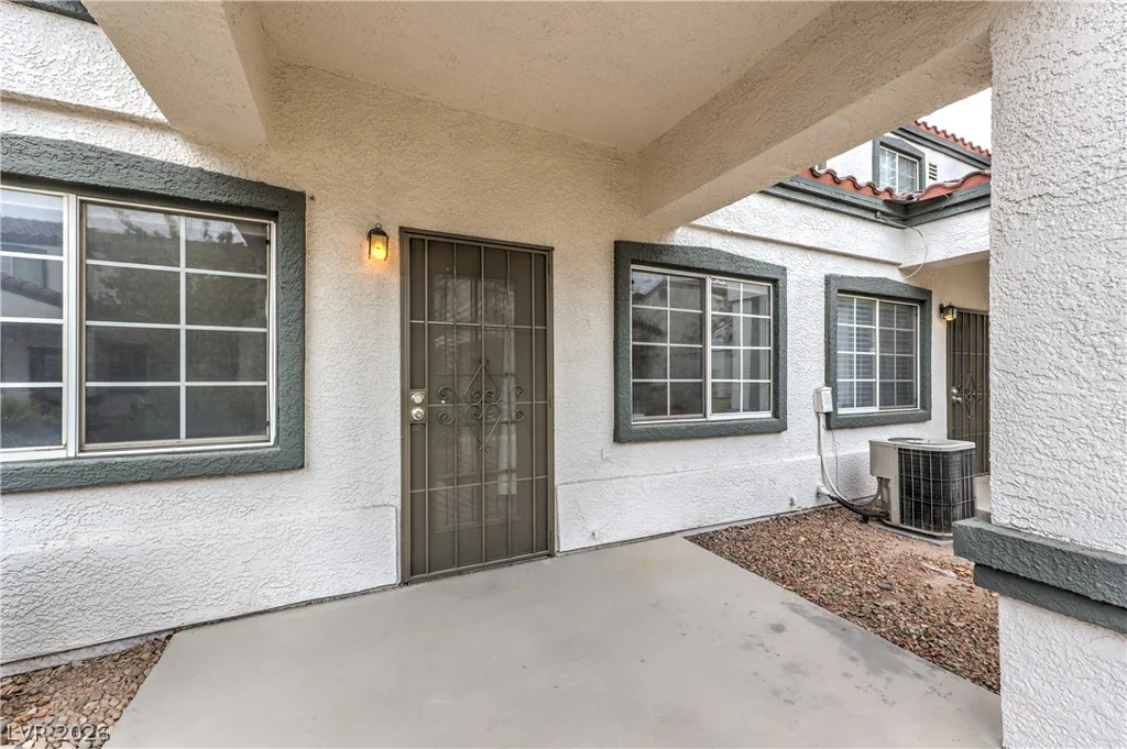 5330 Charleston, Las Vegas, NV 89142