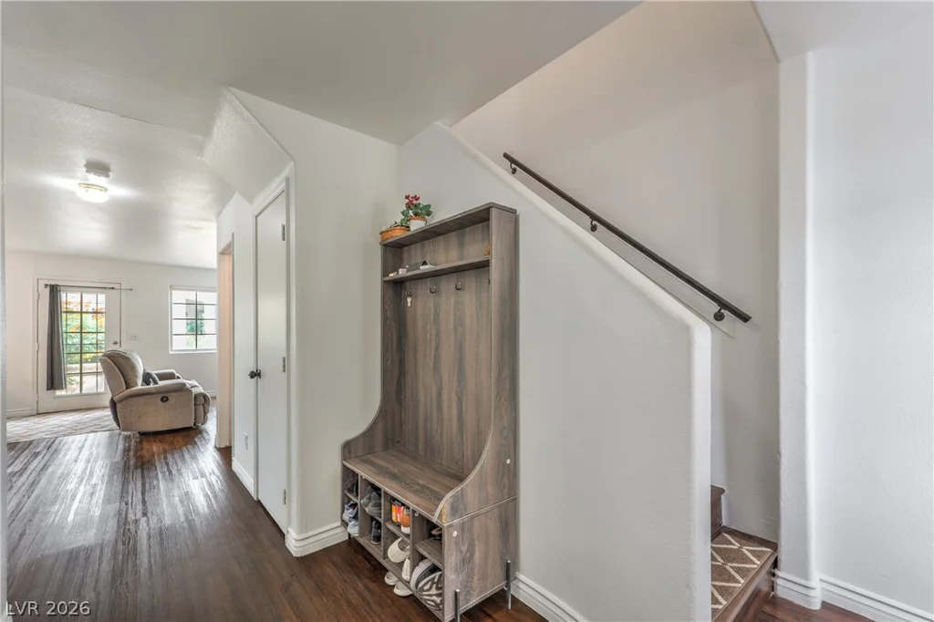 5330 Charleston, Las Vegas, NV 89142