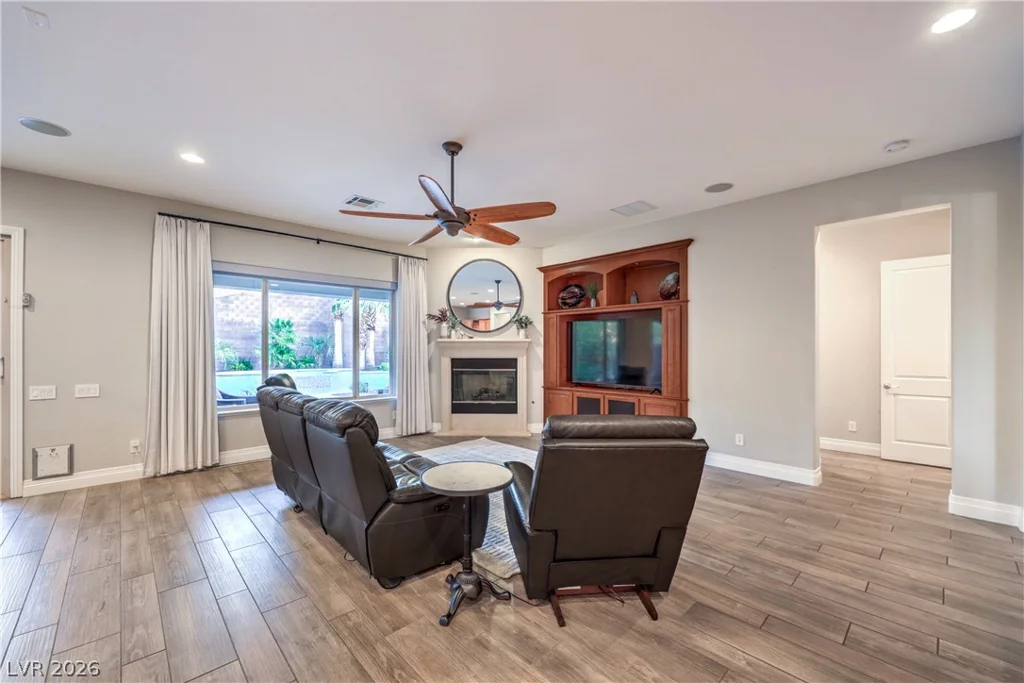 2676 Leon Say, Henderson, NV 89044