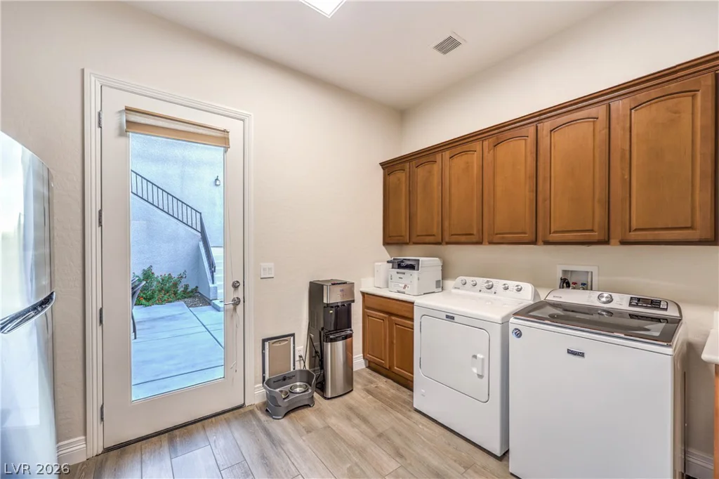 2676 Leon Say, Henderson, NV 89044