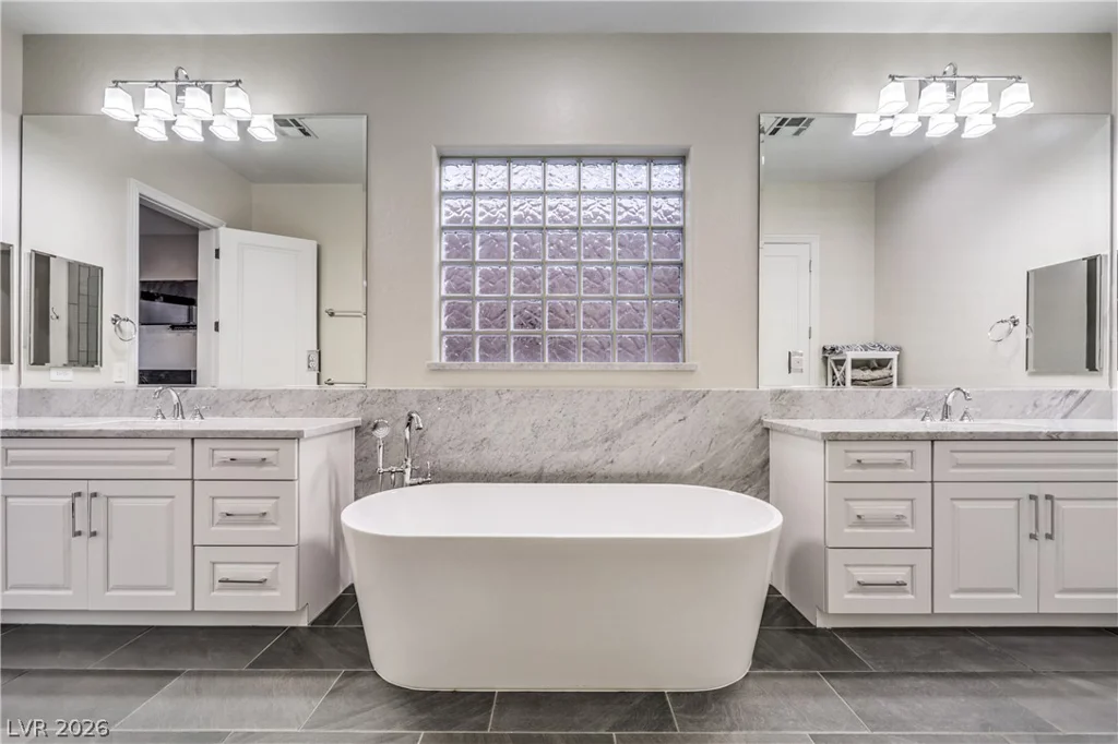 2676 Leon Say, Henderson, NV 89044