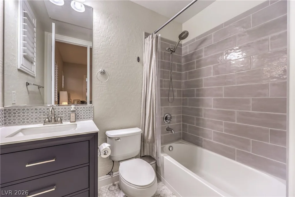 2676 Leon Say, Henderson, NV 89044
