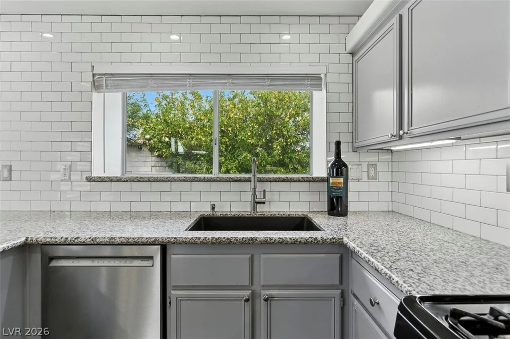 2748 Chokeberry, Las Vegas, NV 89108