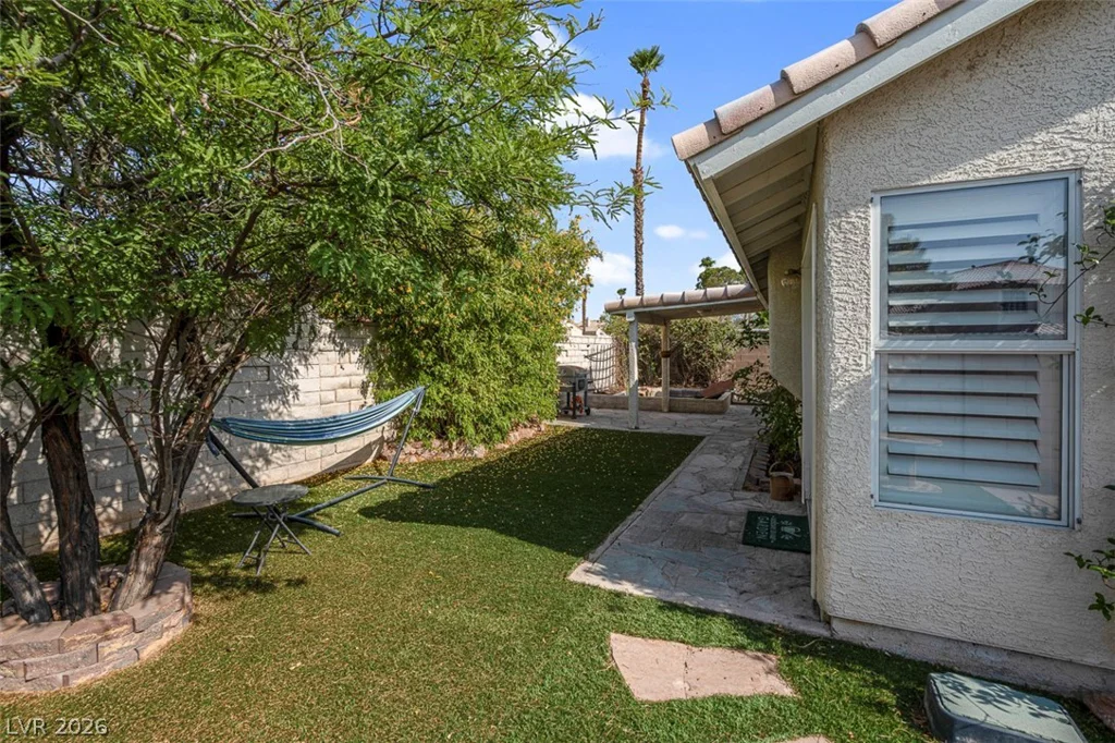 2748 Chokeberry, Las Vegas, NV 89108