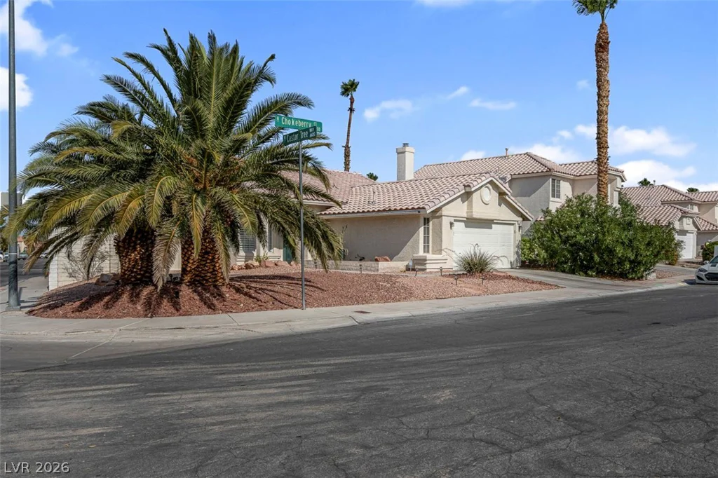 2748 Chokeberry, Las Vegas, NV 89108