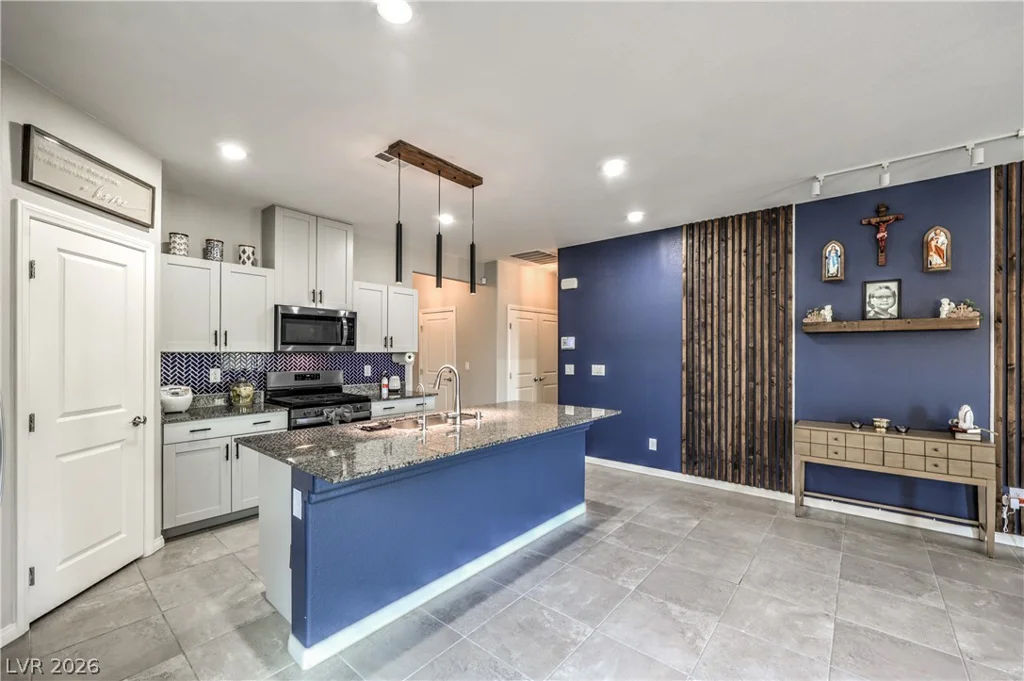 7908 Romulan, North Las Vegas, NV 89084