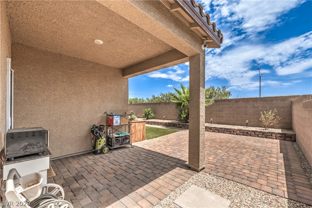 7908 Romulan, North Las Vegas, NV 89084