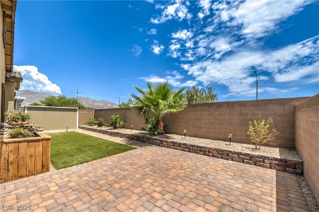 7908 Romulan, North Las Vegas, NV 89084