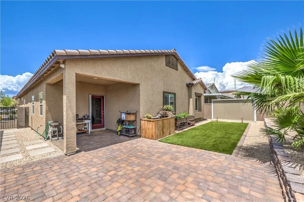 7908 Romulan, North Las Vegas, NV 89084
