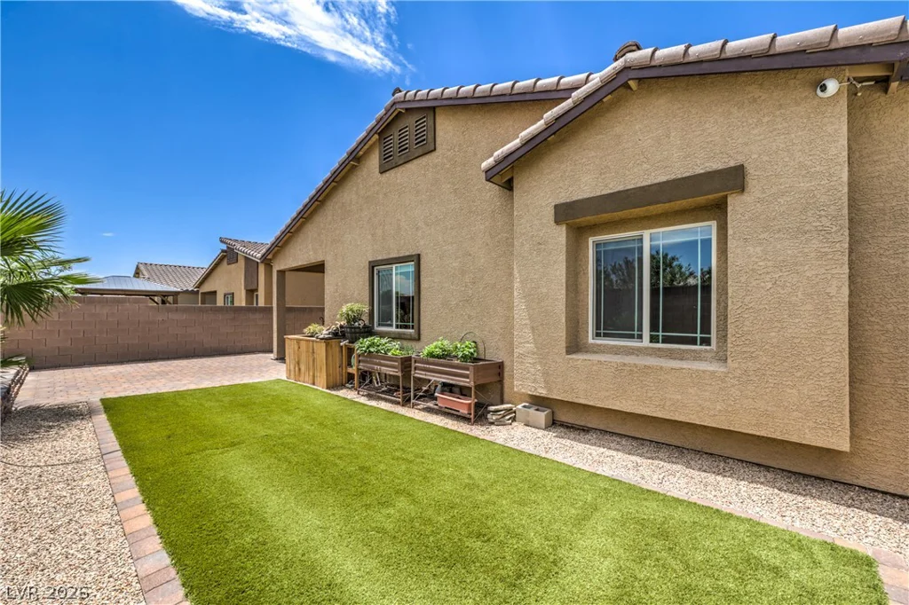 7908 Romulan, North Las Vegas, NV 89084