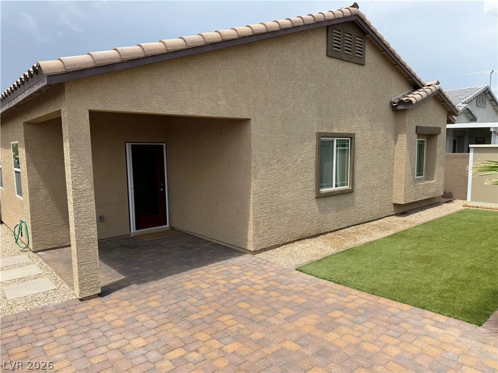 7908 Romulan, North Las Vegas, NV 89084