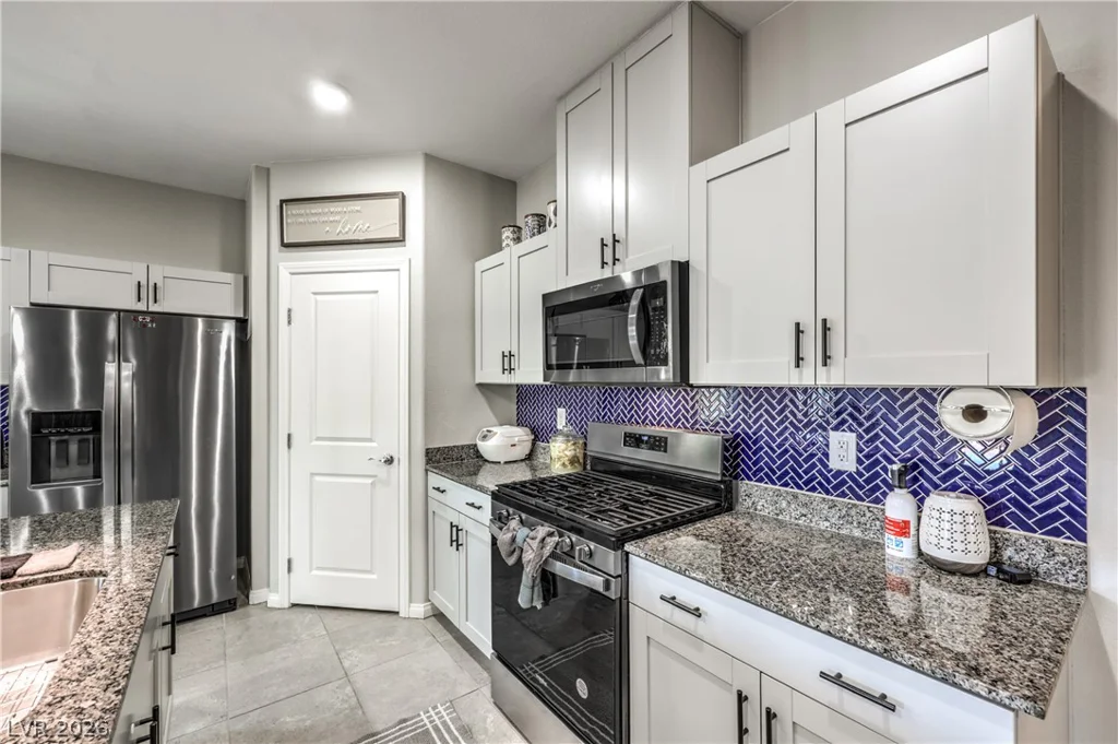 7908 Romulan, North Las Vegas, NV 89084