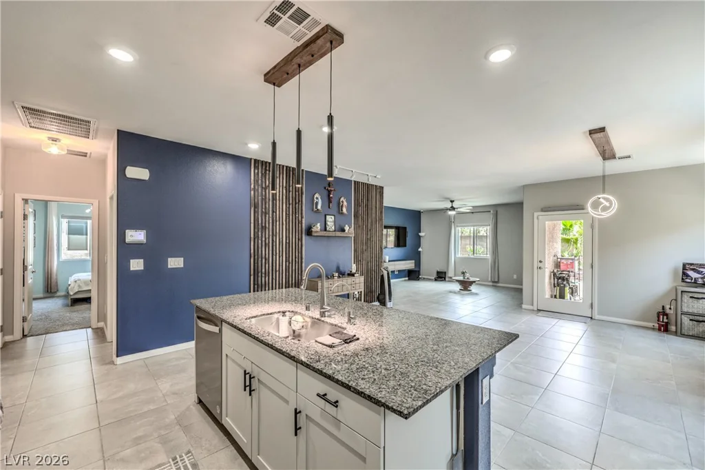7908 Romulan, North Las Vegas, NV 89084