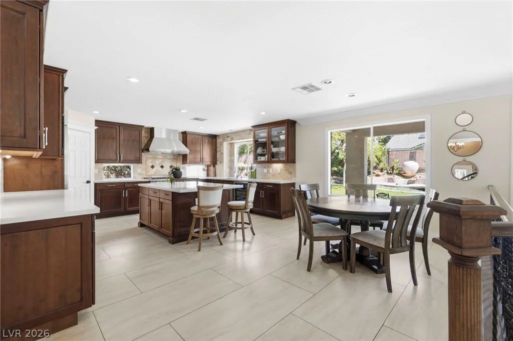 728 Lava Falls, Las Vegas, NV 89110