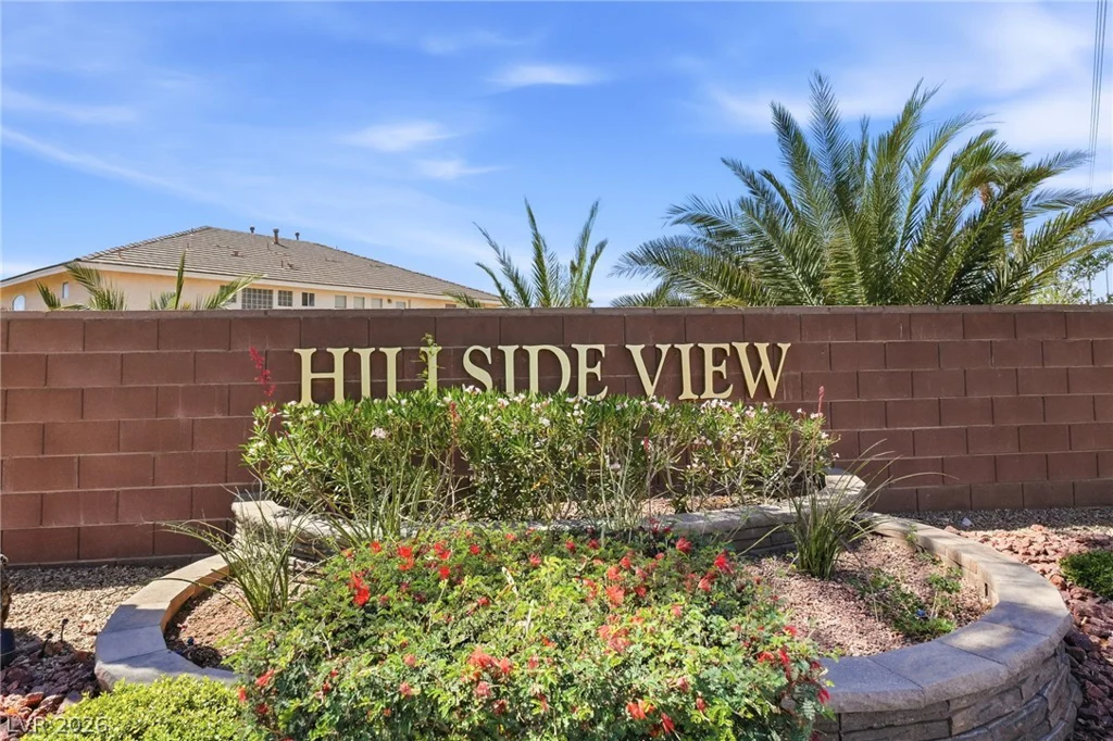 728 Lava Falls, Las Vegas, NV 89110