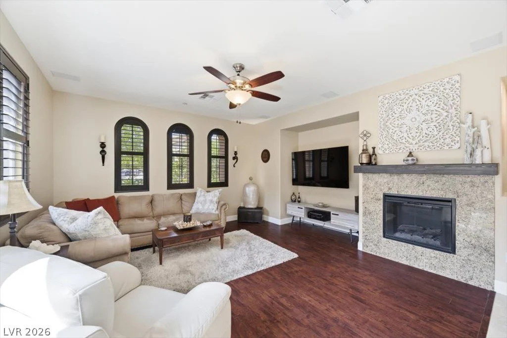 11437 Ogden Mills, Las Vegas, NV 89135