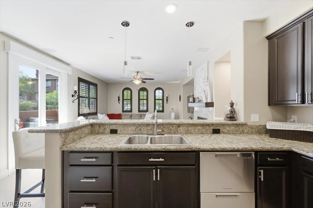 11437 Ogden Mills, Las Vegas, NV 89135