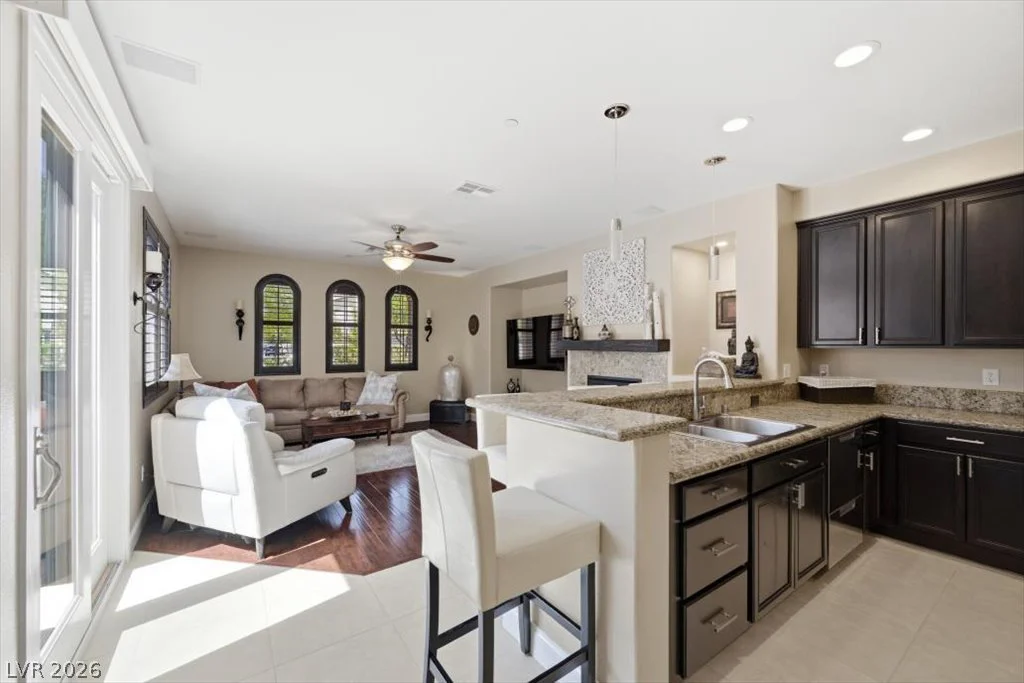 11437 Ogden Mills, Las Vegas, NV 89135