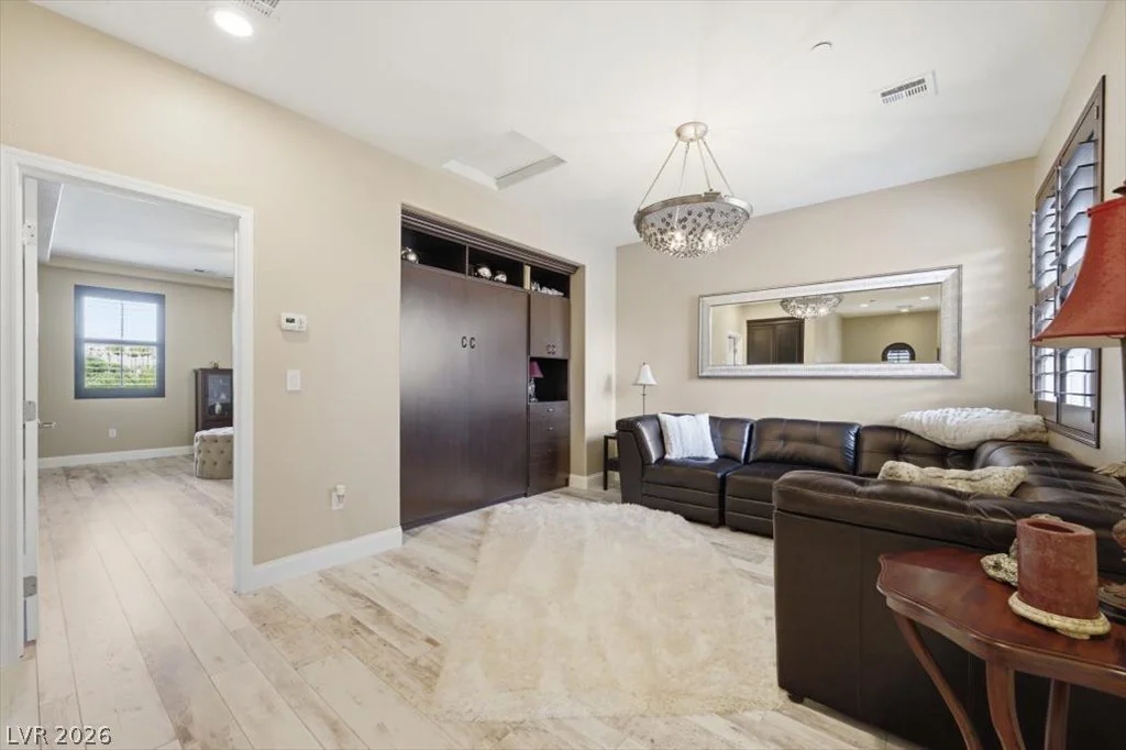 11437 Ogden Mills, Las Vegas, NV 89135