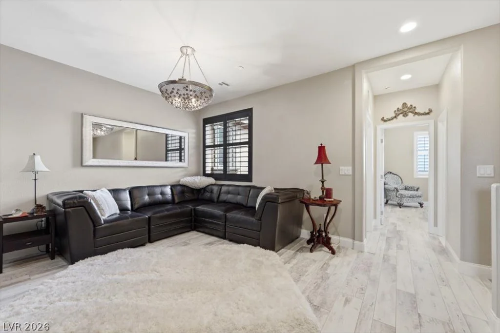 11437 Ogden Mills, Las Vegas, NV 89135