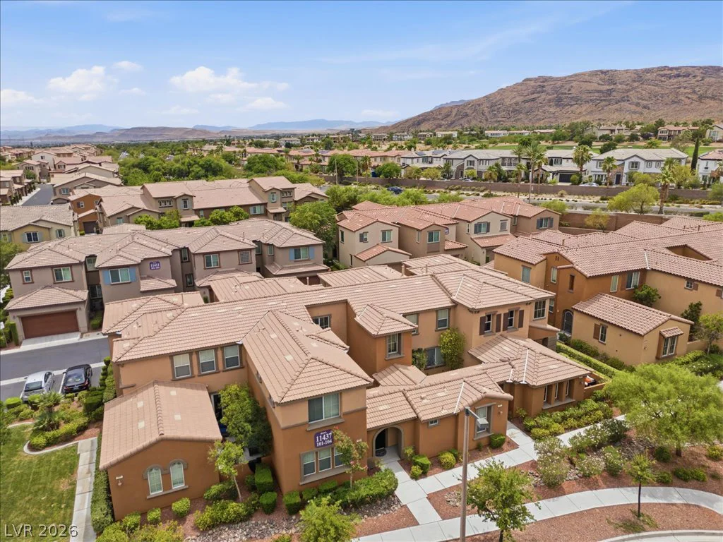 11437 Ogden Mills, Las Vegas, NV 89135