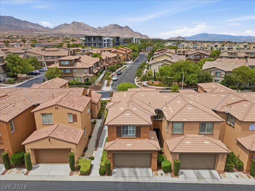 11437 Ogden Mills, Las Vegas, NV 89135