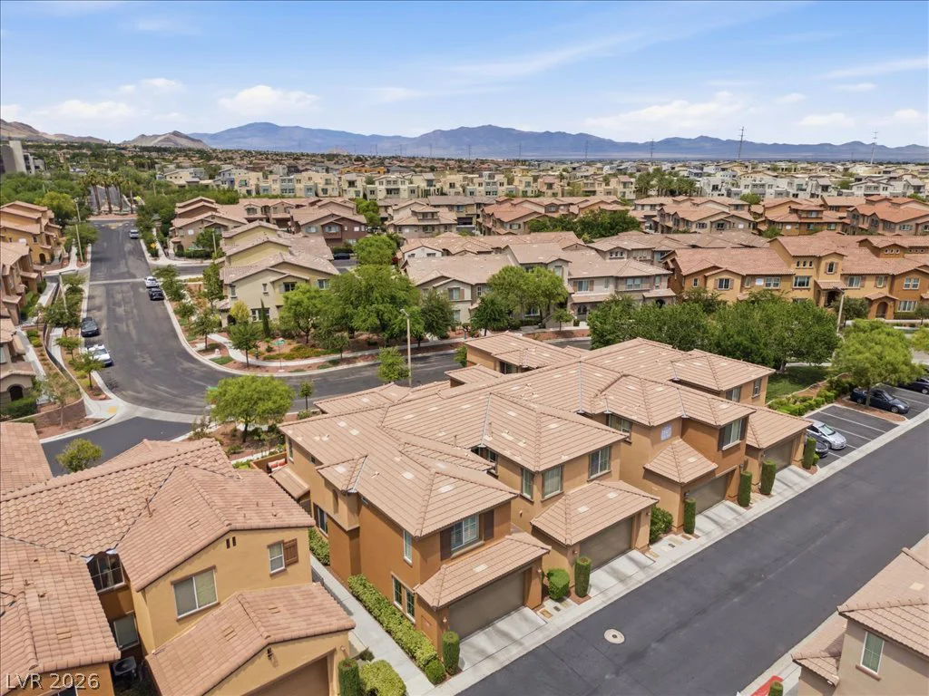 11437 Ogden Mills, Las Vegas, NV 89135