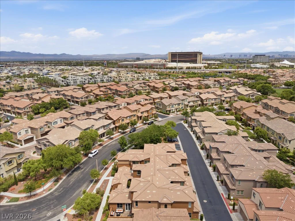 11437 Ogden Mills, Las Vegas, NV 89135