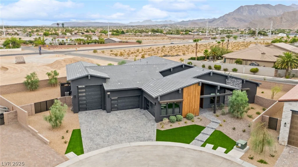 8585 Stange, Las Vegas, NV 89129