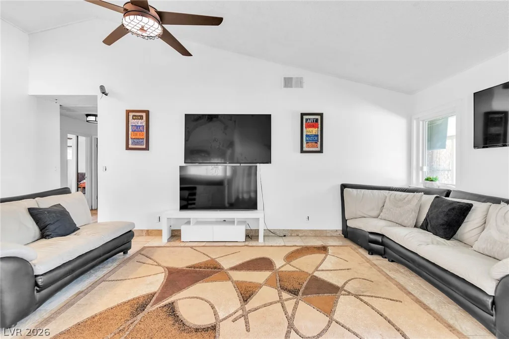 4460 Cranbrook, Las Vegas, NV 89103